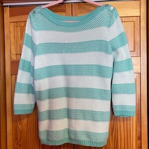 Croft & Barrow  Sweater Medium, slight flaw in front, fits more like large